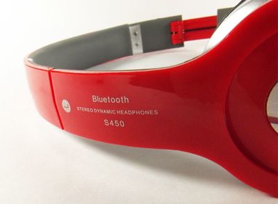工廠直供S450藍(lán)牙耳機(jī) 無(wú)線插卡、FM收音多功能頭戴式藍(lán)牙耳機(jī)解析